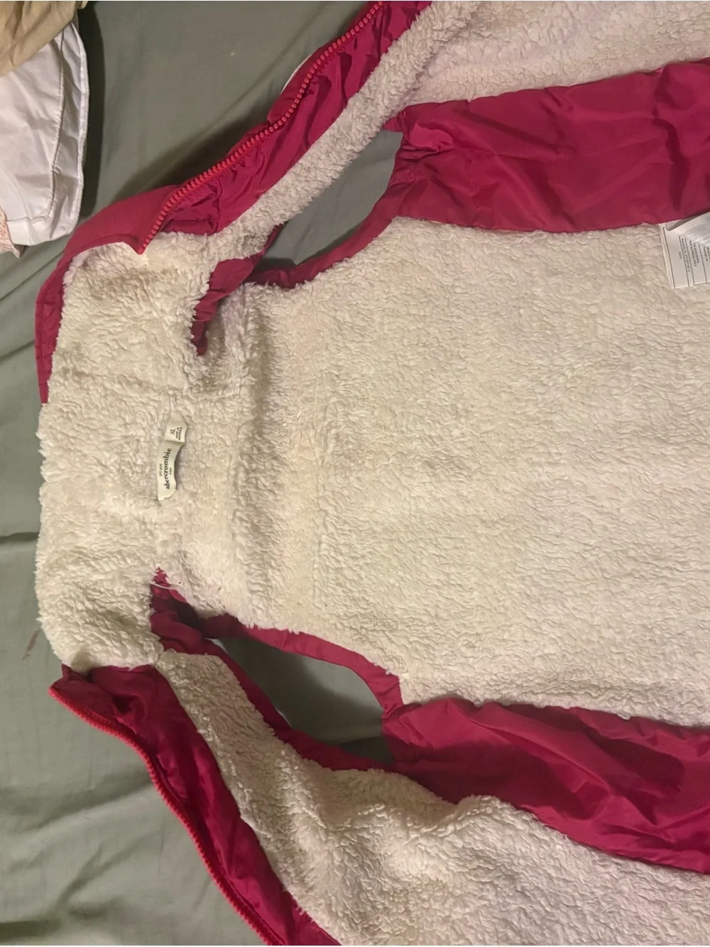 NEVER WORN Abercrombie & Fitch Cream Sherpa-Lined Jacket (Kids)